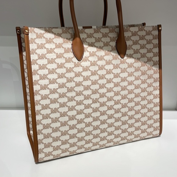 Michael Kors Large jacquard tote bag luggage multi color - Picture 10 of 10